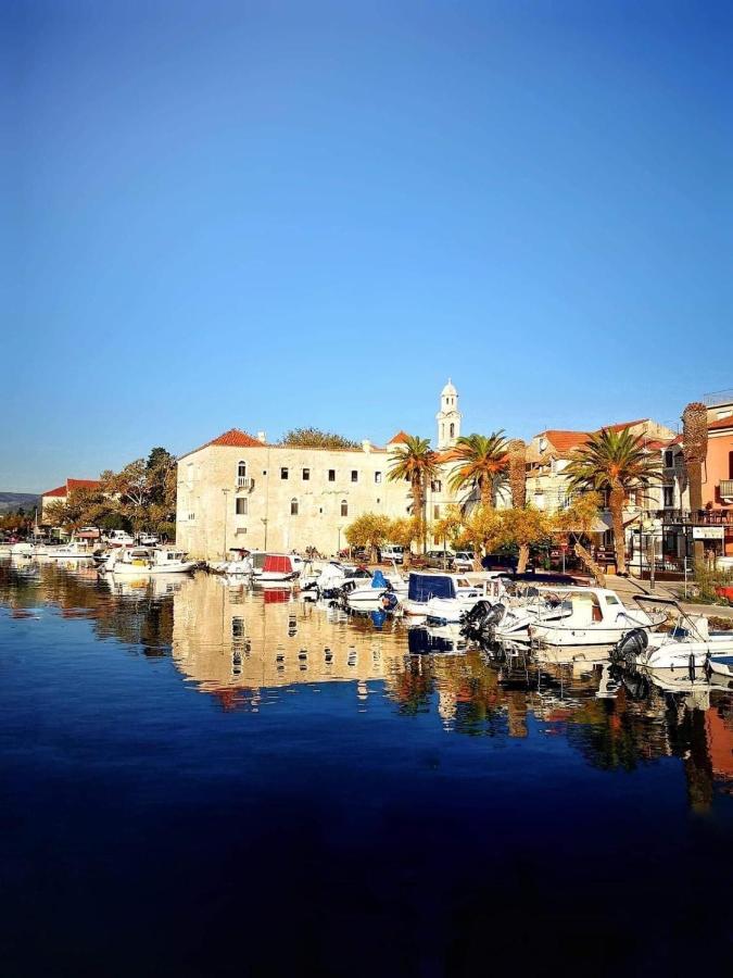 Apartments Rajcic Kaštela Екстериор снимка